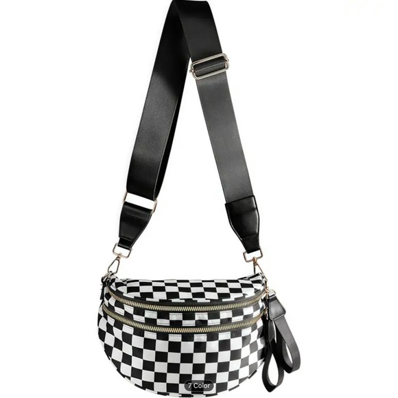 Checkered Black and White Women's Crossbody Bag - Picture 5 of 9